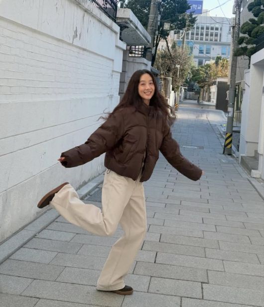 사진 = 정려원 인스타그램