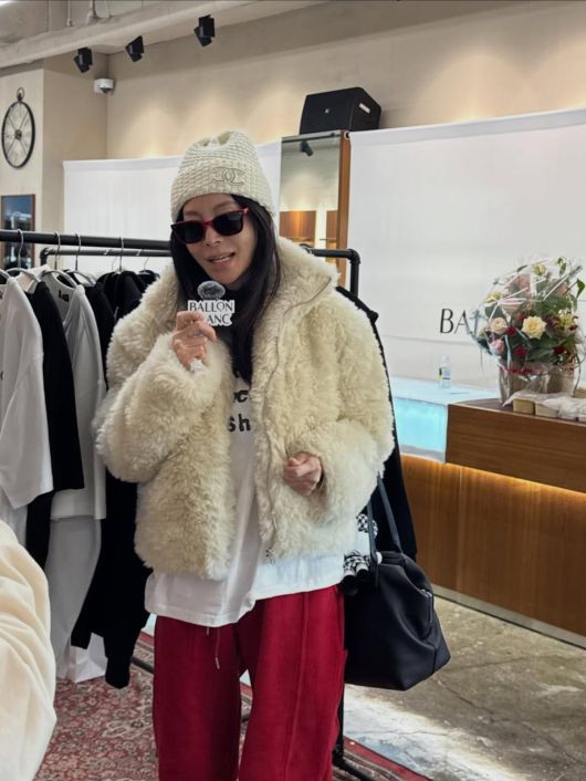 사진 = 황신혜 인스타그램