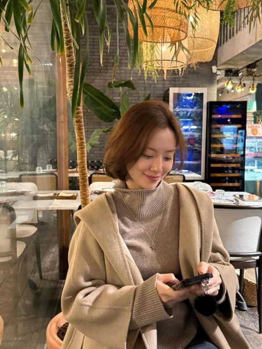 사진 = 문채원 인스타그램