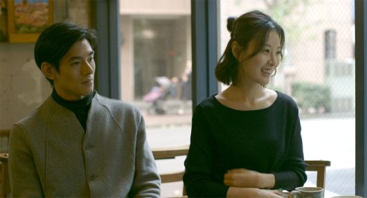 '우연과 상상' 스틸컷. 왼쪽이 카즈아키 역을 맡은 나카지마 아유무