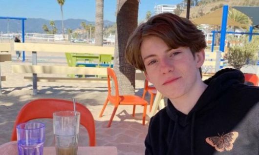 지난 6월 사망한 미국 배우 타일러 샌더스의 사인이 펜타닐 중독으로 밝혀졌다.