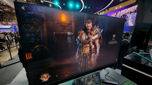 도끼를 사용하는 '버서커'와 하프를 사용하는 '스칼드' 중 버서커를 이용해 시연에 참가했다.