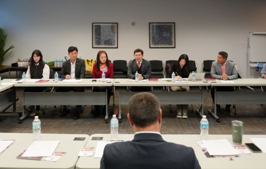 이상일 용인특례시장이 현지시간 1월 9일 텍사스주 오스틴시에 있는 '광역오스틴시 아시안상공회의소' 관계자들을 만나 협력방안을 논의했다.