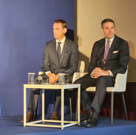 왼쪽부터 에두아르 메일란 모저앤씨 CEO, 니콜라스 호프만 모저앤씨 글로벌 세일즈 디렉터