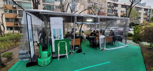 삼성물산이 개포우성7차아파트 내 운영한 홍보 부스.