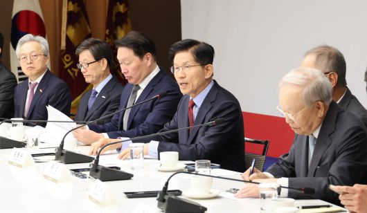 김문수 국민의힘 대선후보가 인사말을 하고 있다.