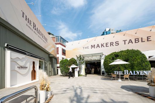 서울 성수동 피치스 도원에 마련한 '발베니 메이커스 테이블' 팝업스토어 전경