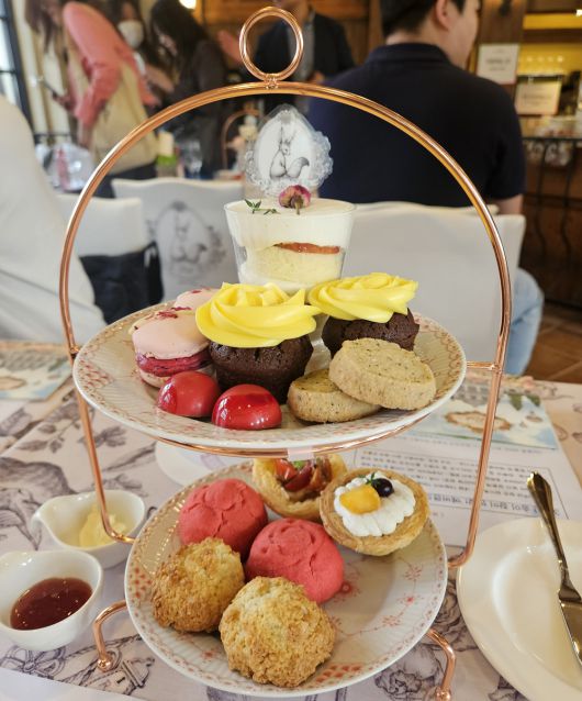 경기 용인시 에버랜드 쿠치나마리오에서 판매하는 애프터눈 티 세트.