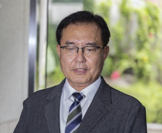 채상병 의혹 수사 방향 질문에 답하는 이명현 특별검사.