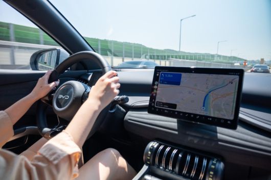 BYD 아토3 내부 모습.