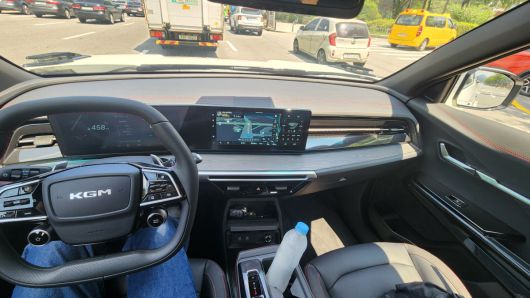 액티언 하이브리드 모델 실내모습. 김채빈 기자 chaebi@