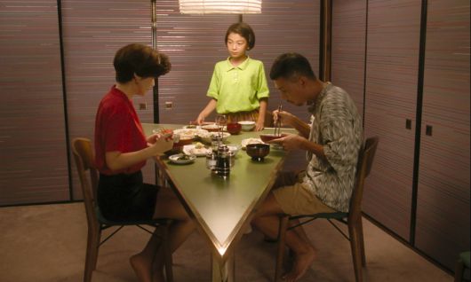 소마이 신지 영화 '이사' 스틸컷. 지난달 23일 4K 리마스터링 버전으로 국내에 처음 공개된 ‘이사’는 12일 기준 누적관객수 3만 명을 넘기며 흥행 중이다. 수입은 ‘서브스턴스’, ‘존 오브 인터레스트’, ‘더 스퀘어’ 등을 수입해 국내에 소개한 영화사 찬란이 맡았다.