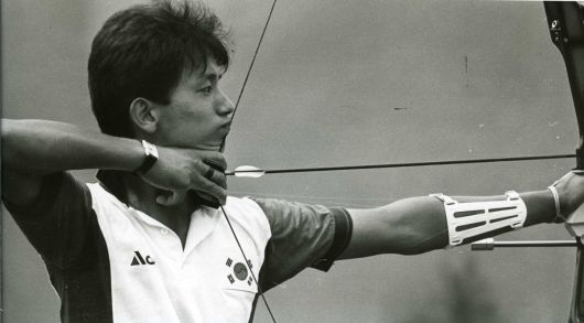 1988년 6월 27일 화랑양궁장에서 열린 양궁 국가대표 최종선발 2차전 첫날 그랜드 피타방식경기에서 토탈 637점을 기록한 박성수가 1위를 차지했다. (연합뉴스)