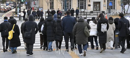 [날씨] 매서운 금요일 출근길…'체감온도 -20' 칼바람 주의