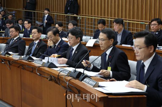 22일 서울 여의도 국회에서 12.29 여객기 참사 진상규명을 위한 국정조사특별위원회 청문회가 열리고 있다. 고이란 기자 photoeran@