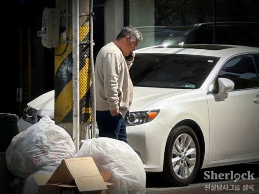 ▲김재민은 매일 밤 9시 그날 진행한 ‘작업’을 김상욱에게 보고했다. ⓒ셜록
