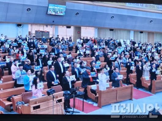 ▲23일 광주 서구 쌍촌동 안디옥교회에서 열린 윤석열 대통령 탄핵반대집회2025.03.23ⓒ프레시안(김보현)