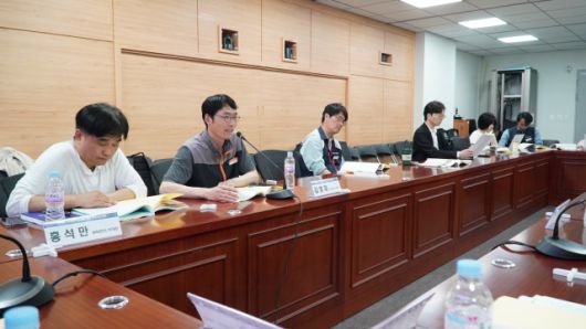 ▲지난 5월 16일 오후 2시 서울 여의도 국회의원회관 제1간담회실에서 '새 정부 경제정책 제언 포럼-노동자 시민의 경제적 불평등 해소를 위한 통화·금융정책 개혁' 토론회가 열렸다. ⓒ사무금융노조