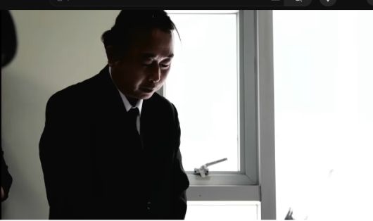 ▲5일 1차 조사 발표 기자간담회에 참석한 고 김충현 씨의 형. ⓒ공공운수노조