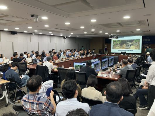 ▲8월 5일 오후 서울 여의도 국회의원회관에서 열린 '산림 경영 논쟁 관련 토론회'가 열렸다. ⓒ프레시안(손가영)