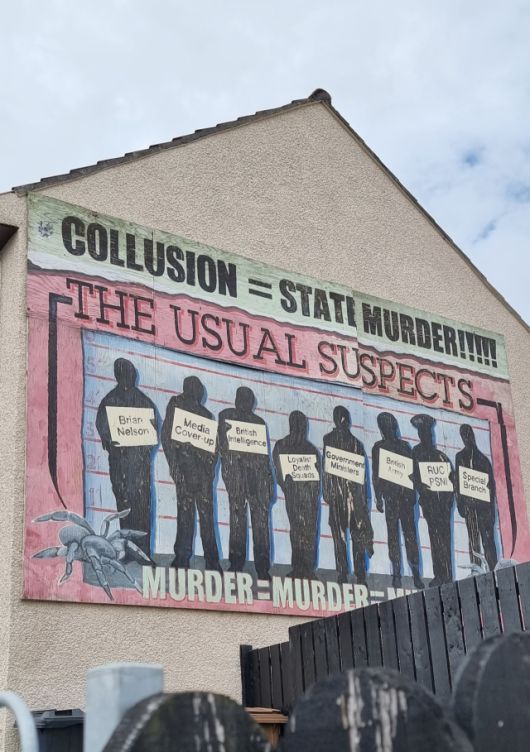 ▲ 영국 정보기관 등 학살에 책임이 있는 8개의 기관들을 지목한 '뻔한 용의자들' ⓒ손호철