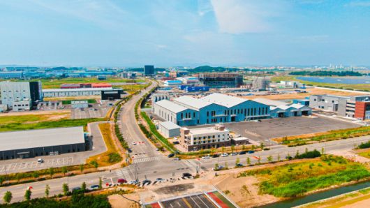 ▲꽉 찬 새만금 국가산단 1공구 모습 ⓒ새만금개발청