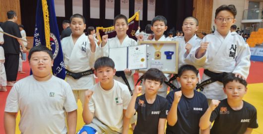 ▲사북초 유도부. ⓒ정선군