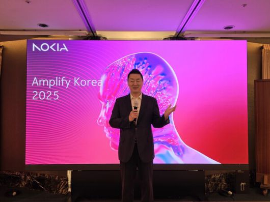 안태호 노키아코리아 대표는 2일 서울 롯데호텔에서 열린 '앤플리파이 코리아' 행사에서 발표하는 모습. [사진: 노키아]