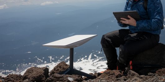 삼성이 스타링크용 AI 모뎀 개발에 나선다. [사진: 스페이스X]