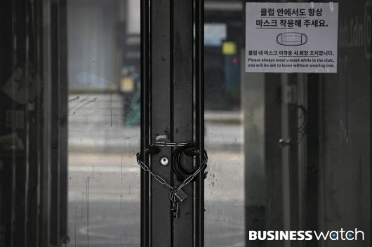 홍대의 한 대형클럽이 버티지 못하고 결국 문을 닫게됐다./사진=이명근 기자 qwe123@