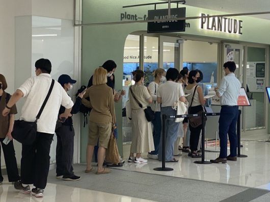 서울 코엑스에 위치한 풀무원 플랜튜드 1호점/사진제공=풀무원