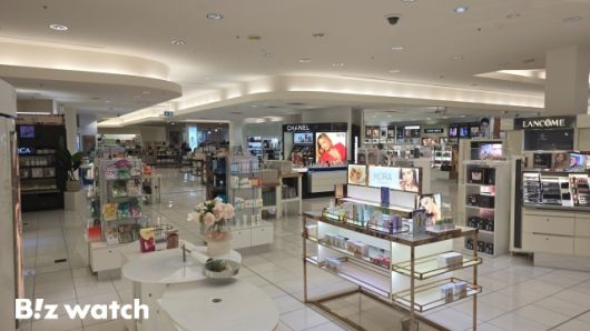 호주 내 한 백화점 화장품 코너 모습. 매장별 상주 직원이 없다. /사진=김지우 기자 zuzu@