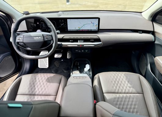 기아 EV4 1열./사진=백유진 기자 byj@