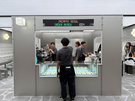 자라 명동 눈스퀘어점에 들어선 자카페./사진=윤서영 기자 sy@