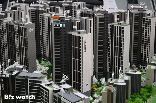 대선을 앞두고 5월 전국 아파트 분양 예정 물량이 올해 들어 가장 많은 것으로 나타났다. 사진은 서울 은평구 대조동 대조1구역이 재개발을 통해 선보이는 '힐스테이트메디알레' 견본주택 모습./사진=이명근 기자 qwe123@