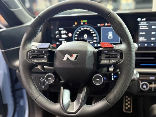 아이오닉 6N 내부./사진=백유진 기자 byj@