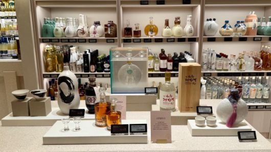 전통주 전문관 입구 매대/사진=김다이 기자 neverdie@