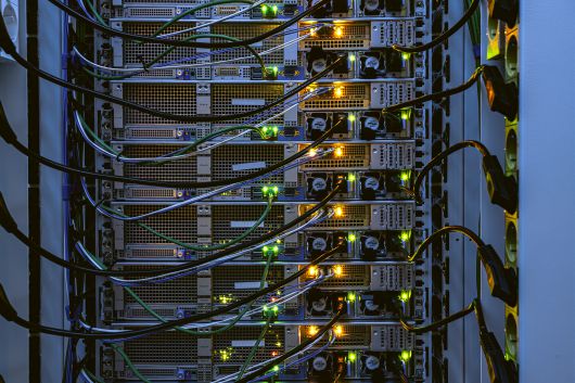 네이버클라우드의 각 세종의 서버실은 핫존과 쿨존으로 구분돼 있다./사진=네이버클라우드 제공