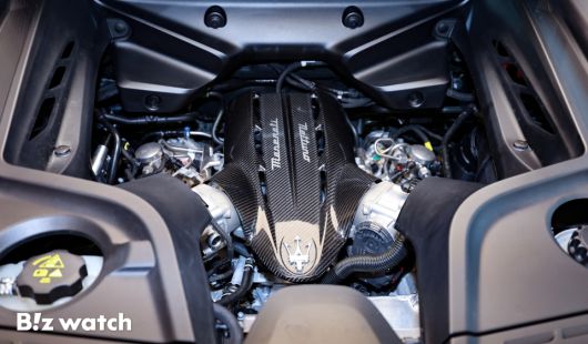 마세라티(Maserati)가 22일 판교 전시장에서 고성능 슈퍼 스포츠카 'GT2 스트라달레(Stradale)'를 국내 공식 출시하고 있다./사진=이명근 기자 qwe123@