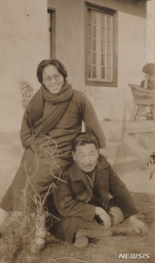 [서울=뉴시스]권기옥과 남편 이상정. 2019.02.22 (제공=권기옥 유족 권현 광복회 이사장)
