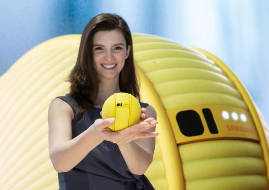 [서울=뉴시스]삼성전자는 개인 맞춤형 로봇 개발도 진행 중이다. 사진은 'CES 2020'에서 공개된 '볼리'. (사진=삼성전자 제공) photo@newsis.com *재판매 및 DB 금지