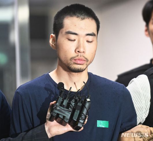 뉴시스