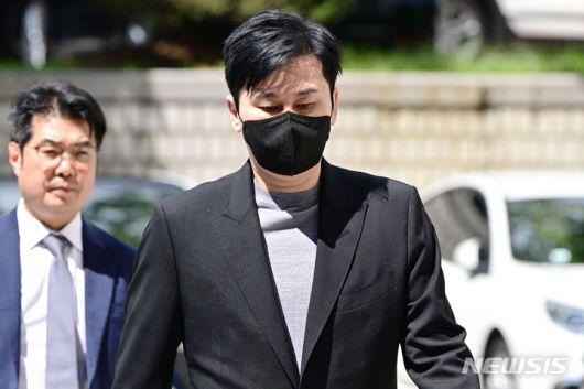 뉴시스