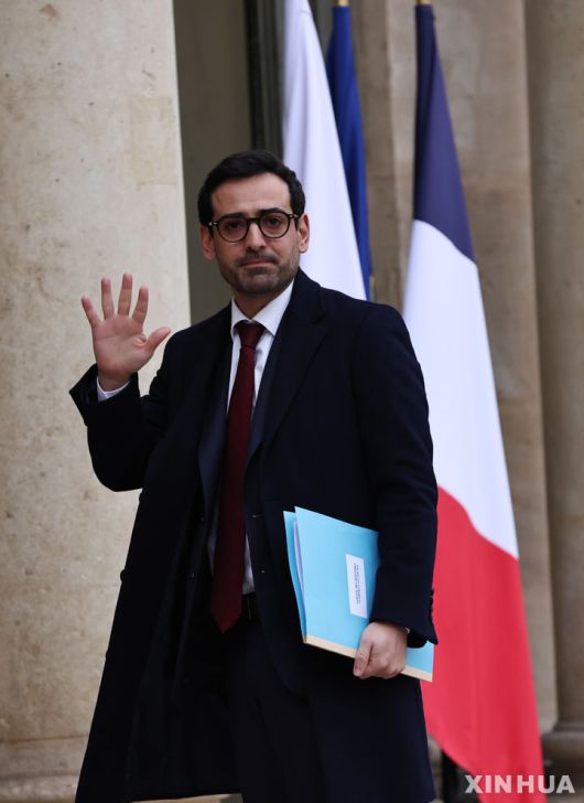 [파리=신화/뉴시스] 스테판 세주르네 EU 번영·산업전략위원회 부집행위원장 2024. 04. 29.