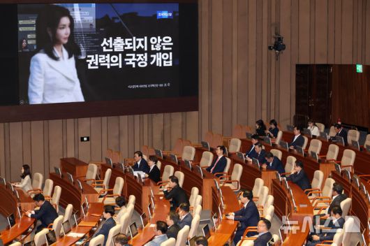 뉴시스