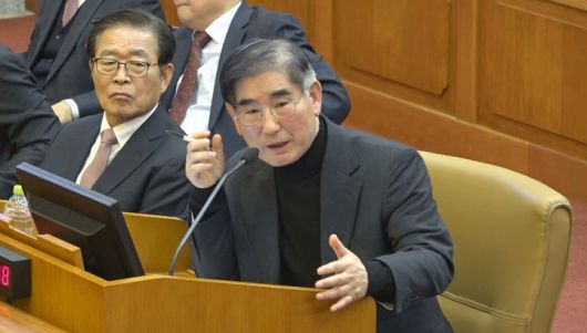 뉴시스