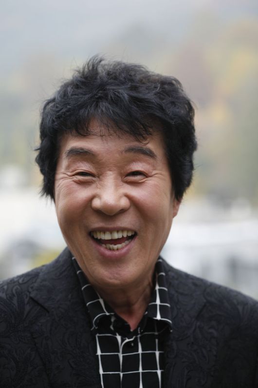 뉴시스