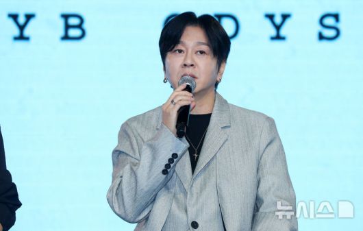 뉴시스