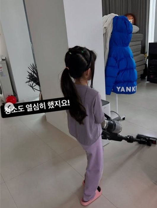 뉴시스