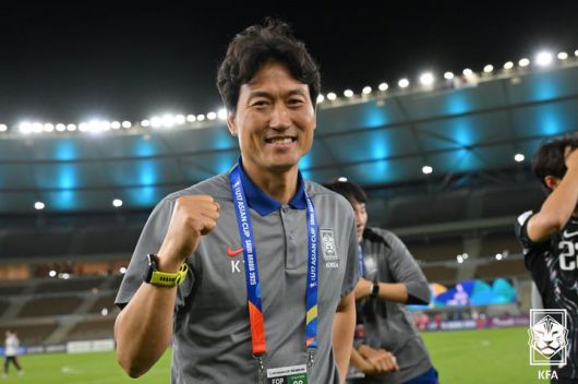 [서울=뉴시스] 한국 17세 이하(U-17) 축구대표팀의 백기태 감독. (사진=대한축구협회 제공) *재판매 및 DB 금지